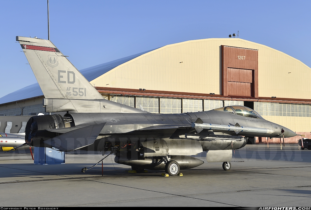 USA - Air Force General Dynamics F-16C Fighting Falcon 85-1551 at Edwards - AFB (EDW / KEDW), USA