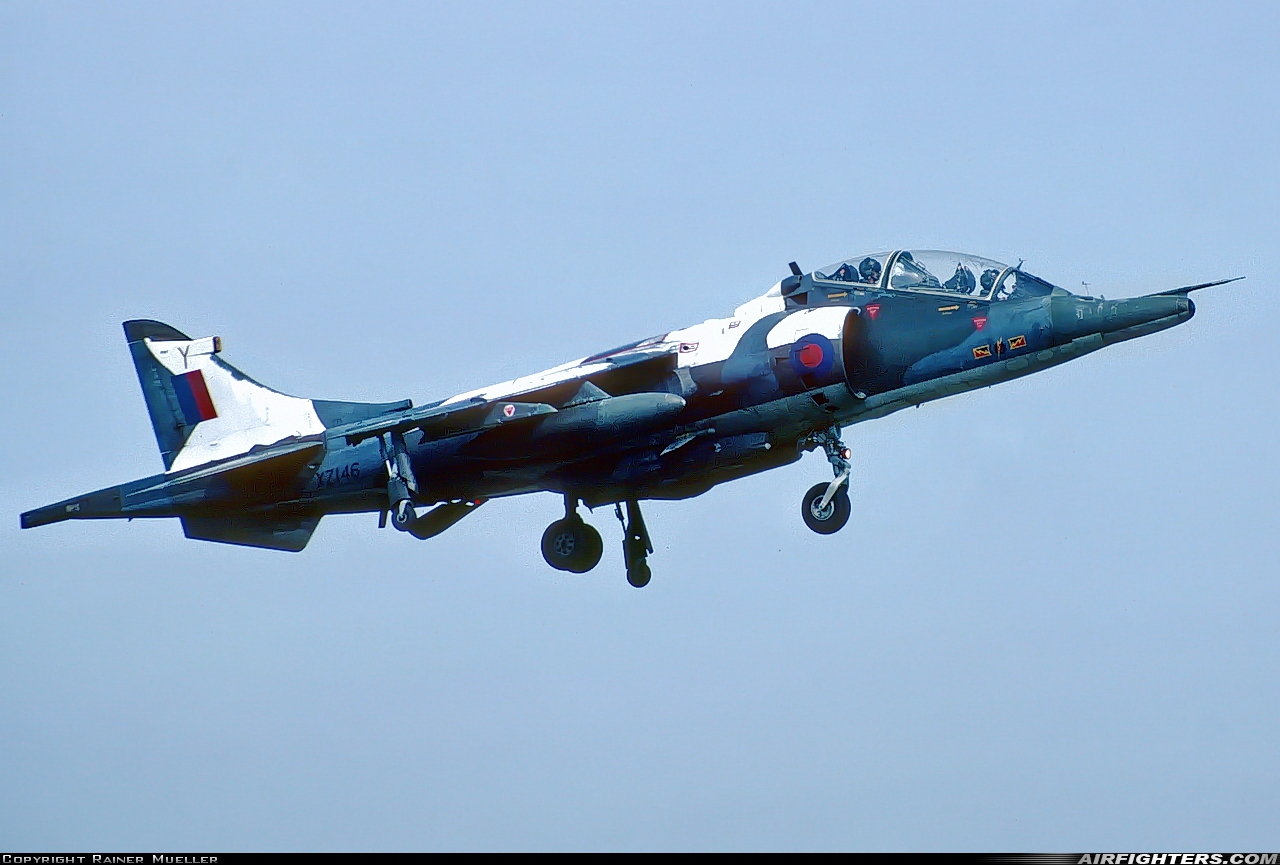 UK - Air Force Hawker Siddeley Harrier T.4 XZ146 at Gutersloh (GUT / ETUO), Germany