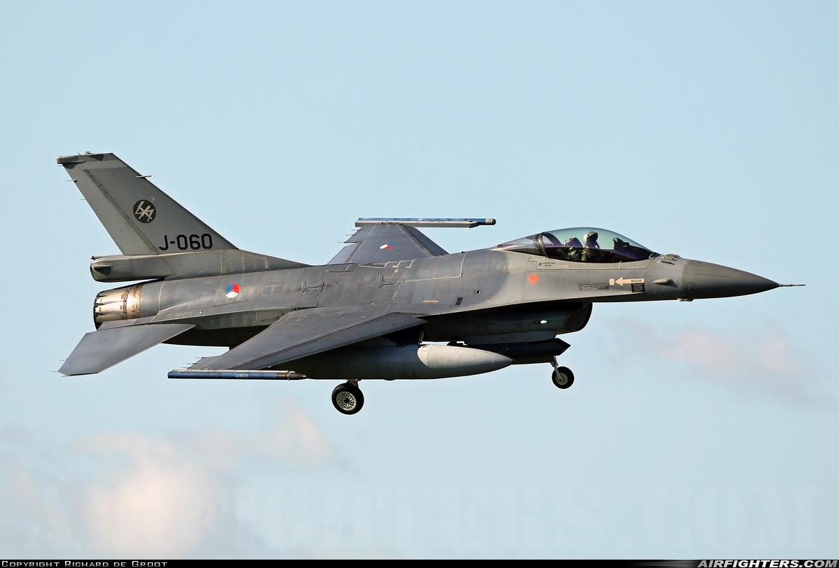 Netherlands - Air Force General Dynamics F-16AM Fighting Falcon J-060 at Uden - Volkel (UDE / EHVK), Netherlands