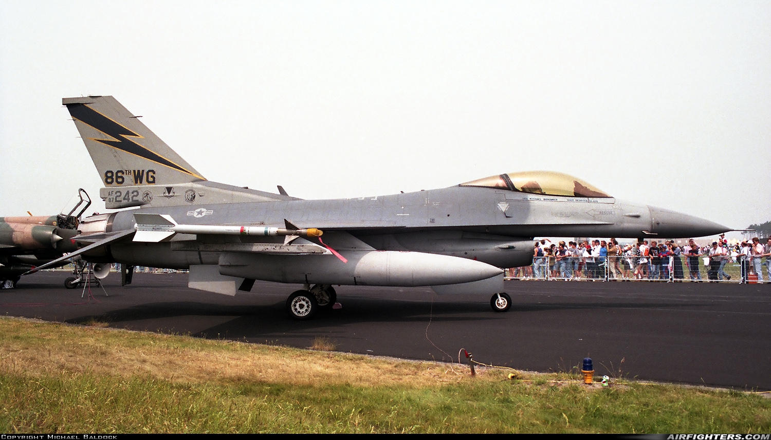 USA - Air Force General Dynamics F-16C Fighting Falcon 87-0242 at Eindhoven (- Welschap) (EIN / EHEH), Netherlands