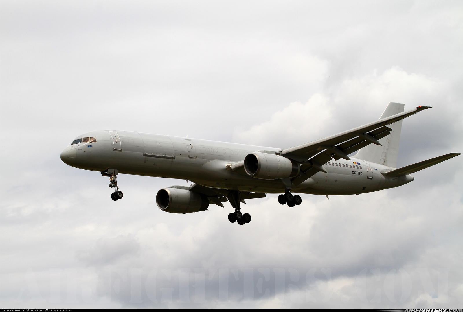 NATO - Airborne Early Warning and Control Force Boeing 757-28A(SF) OO-TFA at Geilenkirchen (GKE / ETNG), Germany