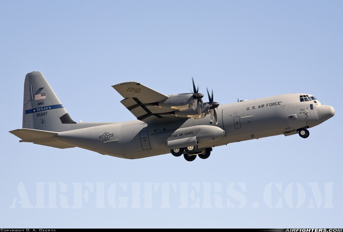 USA - Air Force Lockheed Martin C-130J-30 Hercules (L-382) 19-5927 at Fort Worth - NAS JRB / Carswell Field (AFB) (NFW / KFWH), USA
