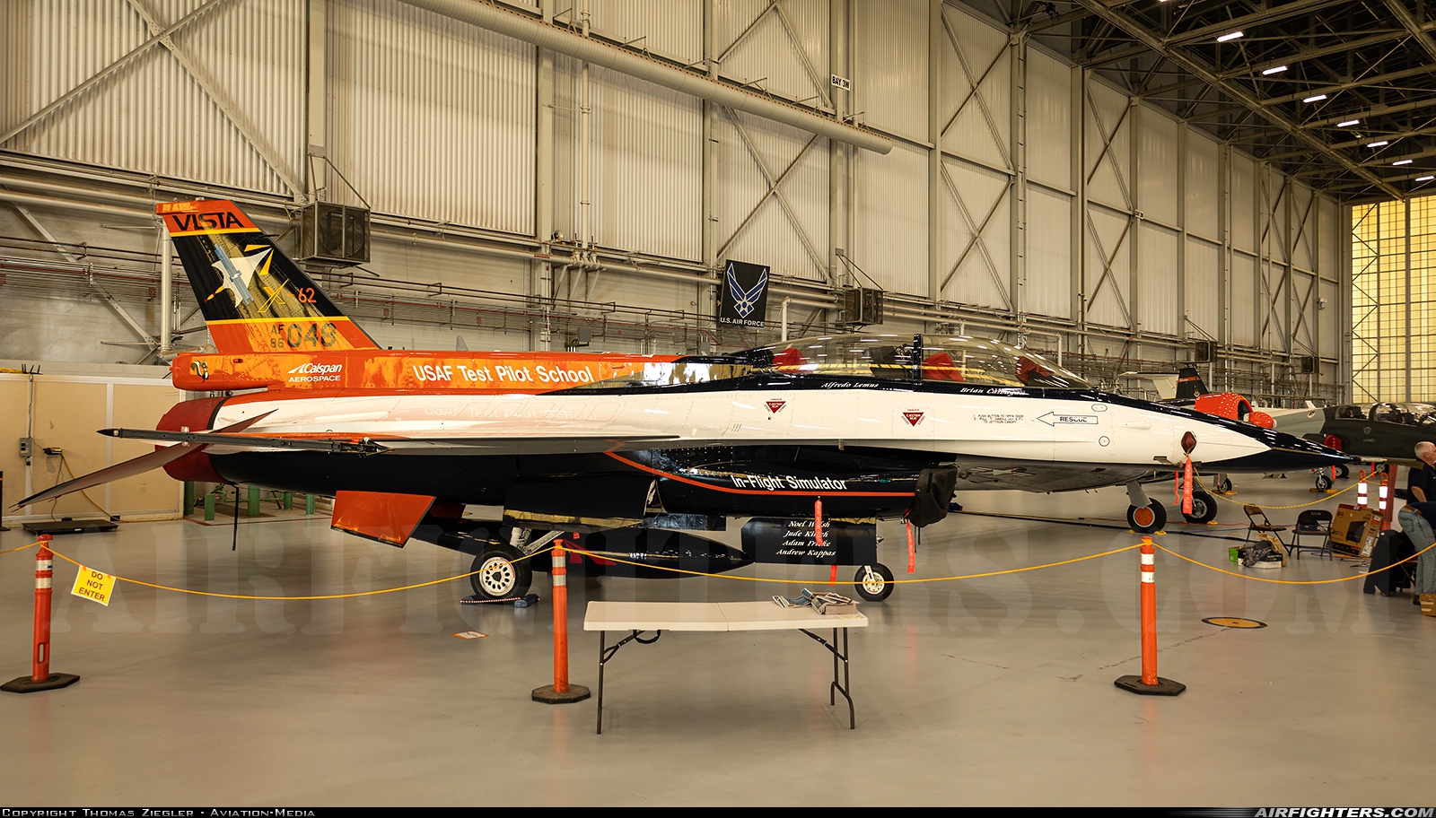 USA - Air Force General Dynamics X-62A VISTA Fighting Falcon 86-0048 at Edwards - AFB (EDW / KEDW), USA