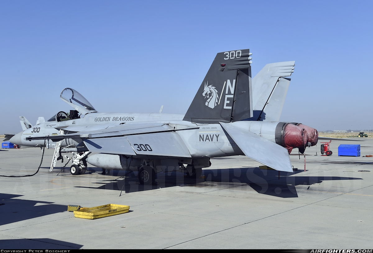 USA - Navy Boeing F/A-18E Super Hornet 169736 at Lemoore - NAS / Reeves Field (NLC), USA