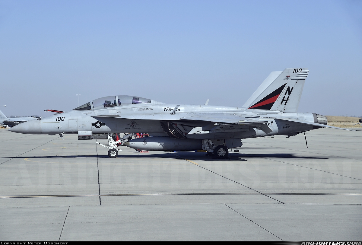 USA - Navy Boeing F/A-18F Super Hornet 169750 at Lemoore - NAS / Reeves Field (NLC), USA