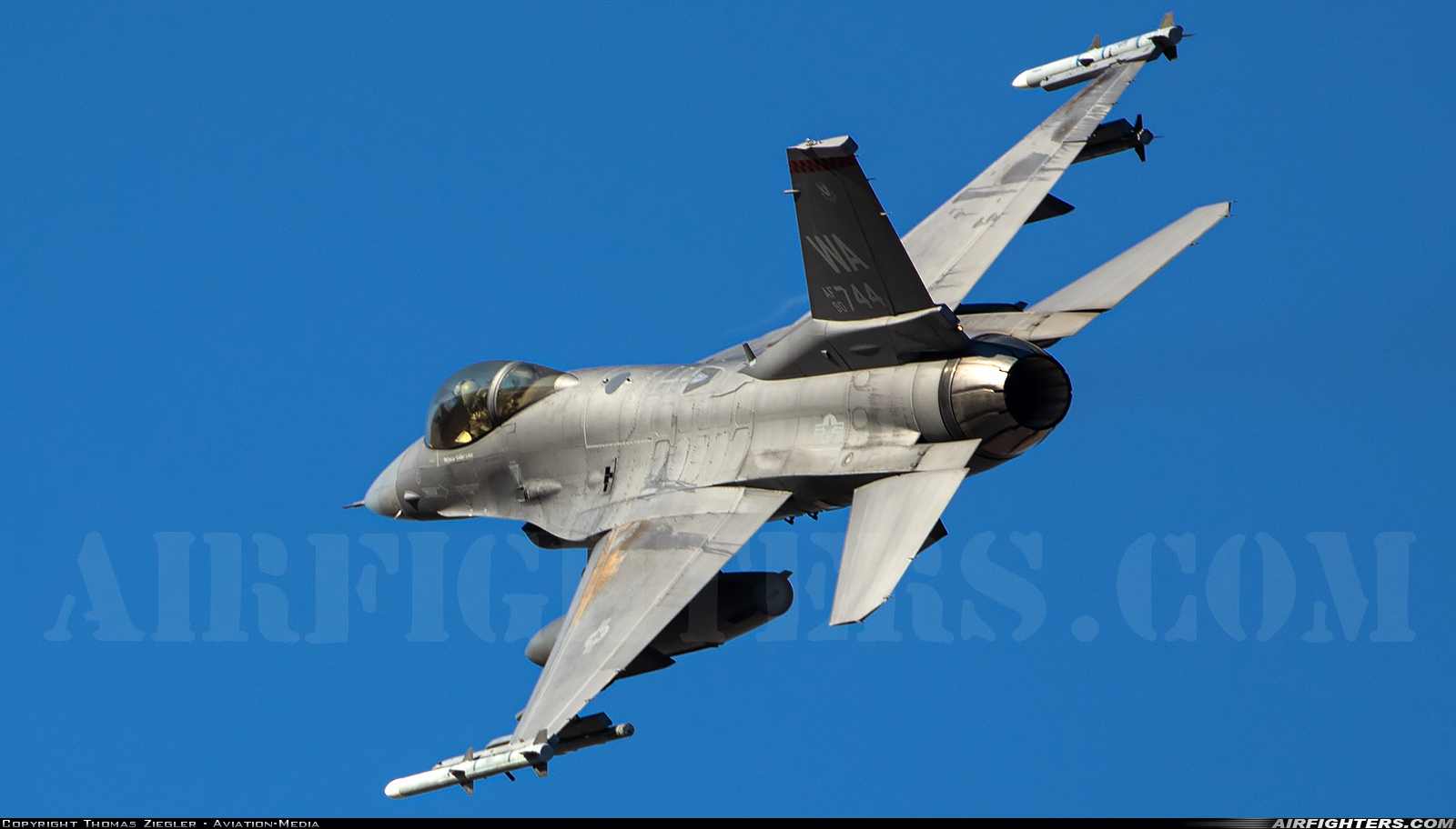 USA - Air Force General Dynamics F-16C Fighting Falcon 90-0744 at Las Vegas - Nellis AFB (LSV / KLSV), USA