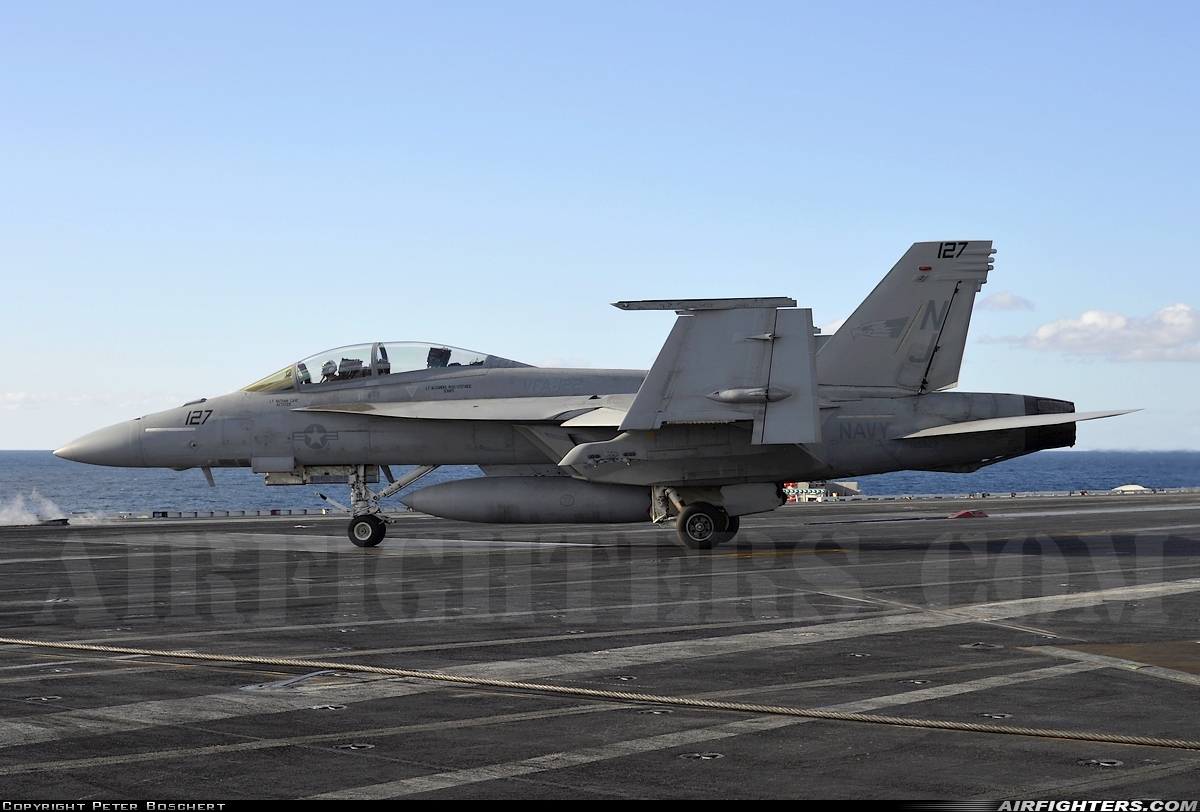 USA - Navy Boeing F/A-18F Super Hornet 165927 at Off-Airport - Pacific Ocean, International Airspace