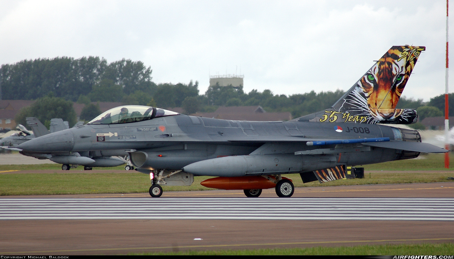 Netherlands - Air Force General Dynamics F-16AM Fighting Falcon J-008 at Fairford (FFD / EGVA), UK