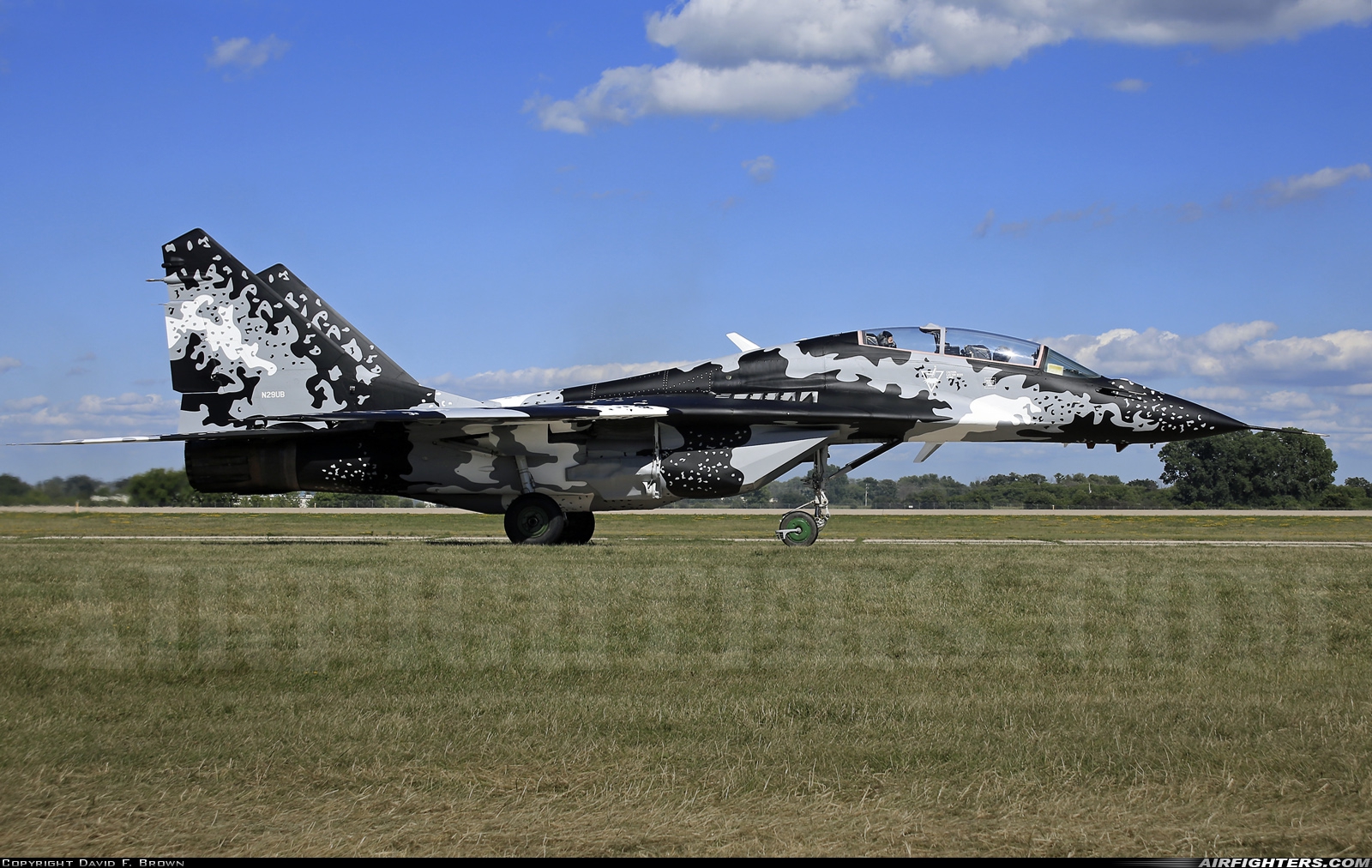 Private - Historic Flight Foundation Mikoyan-Gurevich MiG-29UB (9.51) N29UB at Oshkosh - Wittman Regional (OSH / KOSH), USA