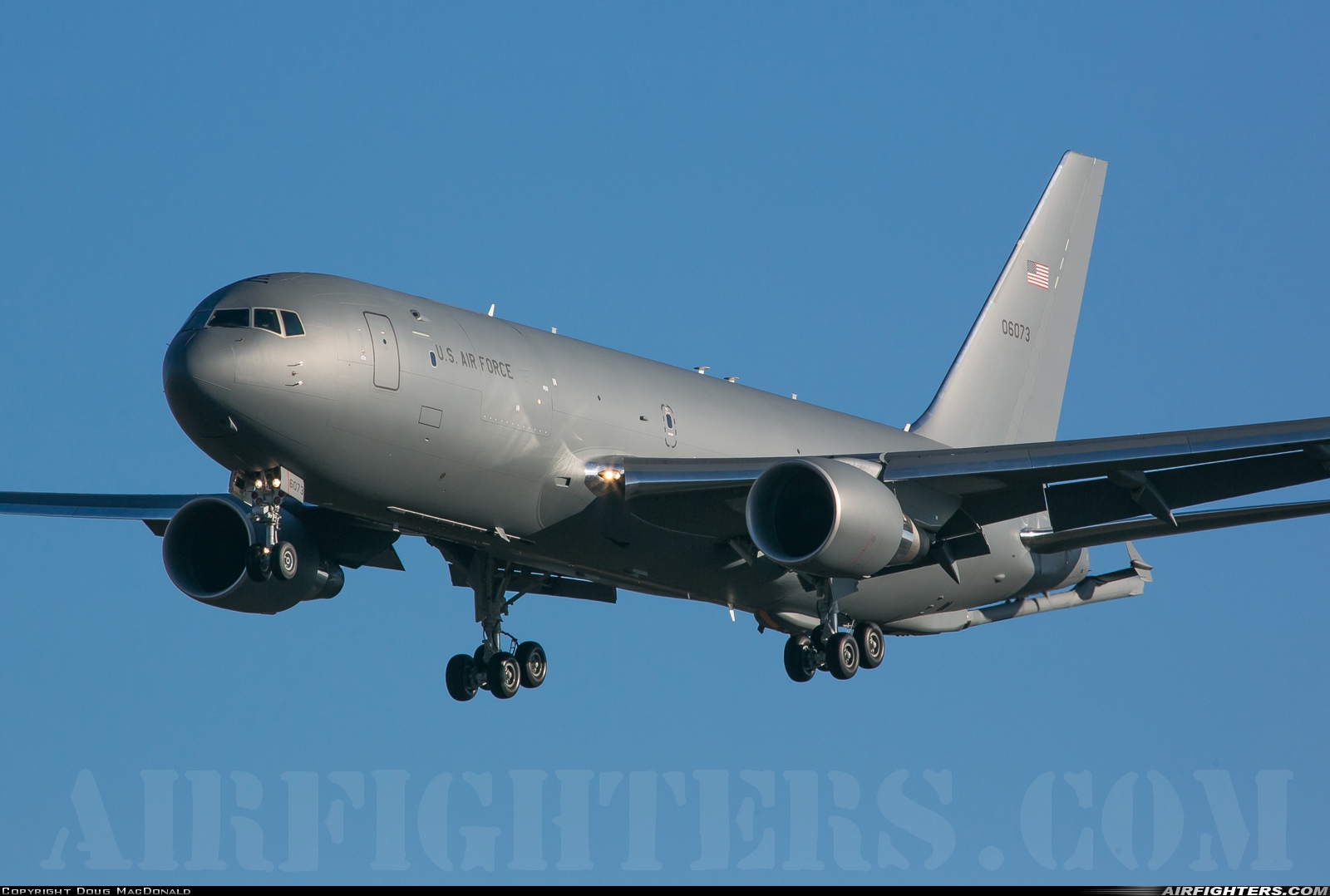 USA - Air Force Boeing KC-46A Pegasus (767-200LRF) 20-46073 at Mildenhall (MHZ / GXH / EGUN), UK