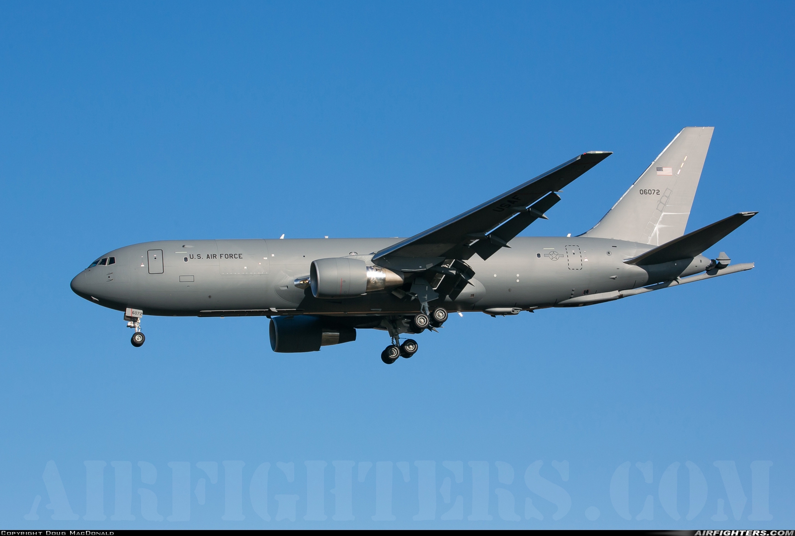 USA - Air Force Boeing KC-46A Pegasus (767-200LRF) 20-46072 at Mildenhall (MHZ / GXH / EGUN), UK