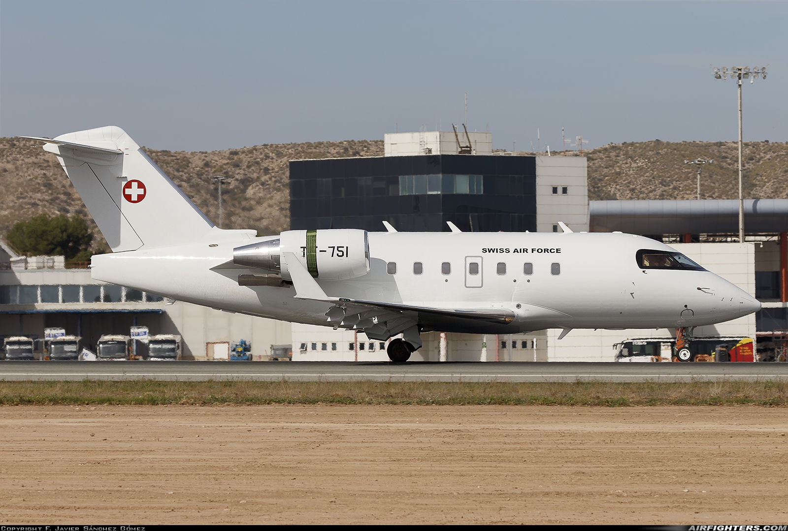 Switzerland - Air Force Canadair CL-600-2B16 Challenger 604 T-751 at Alicante (- El Altet) (ALC / LEAL), Spain