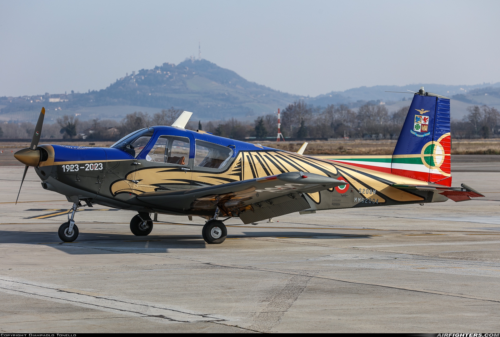 Italy - Air Force SIAI-Marchetti S-208M MM62004 at Forli (- Luigi Ridolfi) (FRL / LIPK), Italy