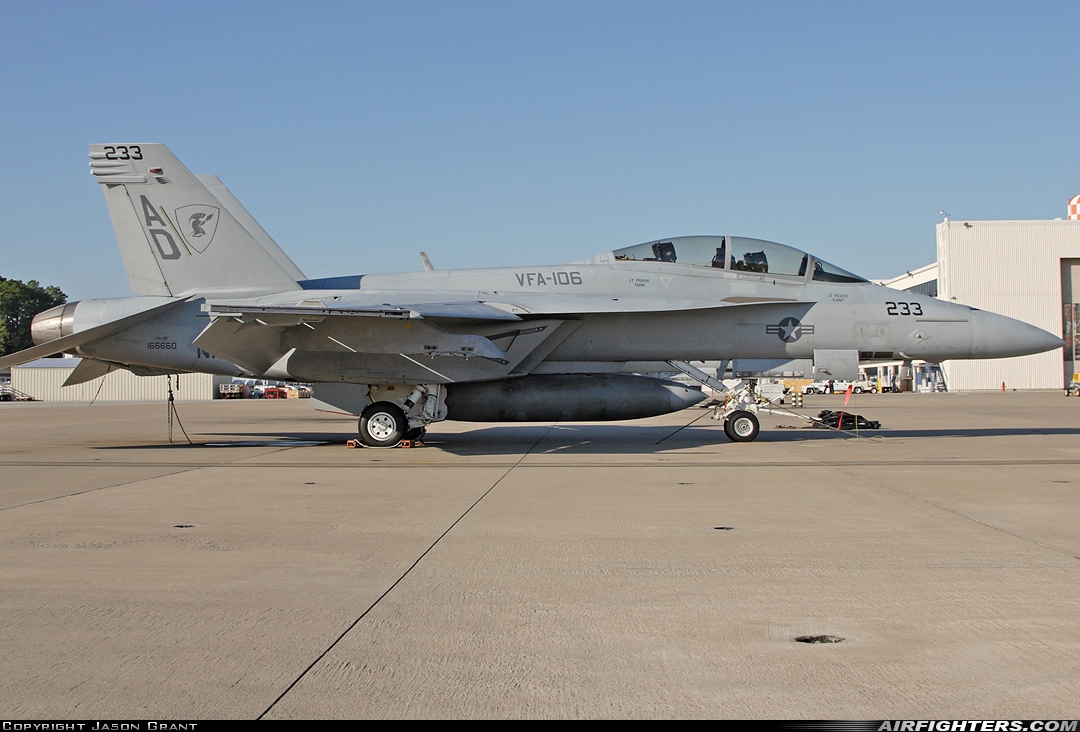 USA - Navy Boeing F/A-18F Super Hornet 166660 at Virginia Beach - Oceana NAS / Apollo Soucek Field (NTU / KNTU), USA