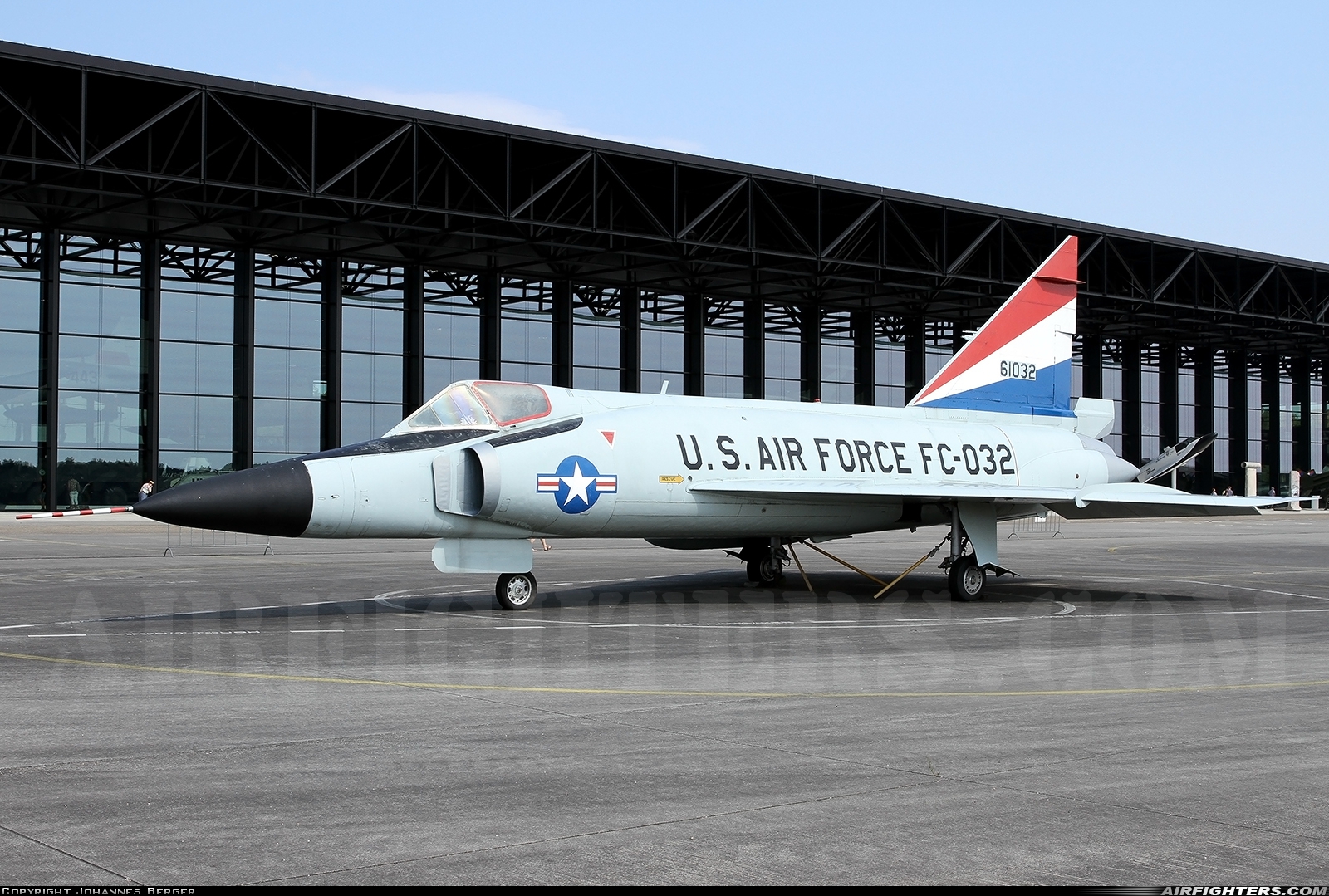 USA - Air Force Convair F-102A Delta Dagger (8-10) 56-1052 at Utrecht - Soesterberg (UTC / EHSB), Netherlands