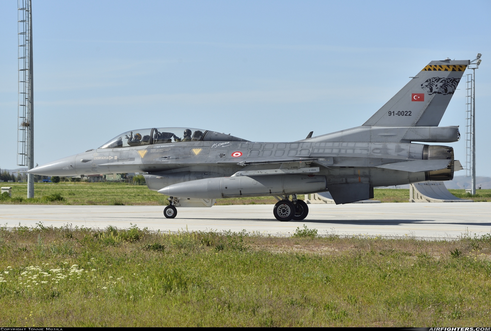 Türkiye - Air Force General Dynamics F-16D Fighting Falcon 91-0022 at Konya (KYA / LTAN), Türkiye
