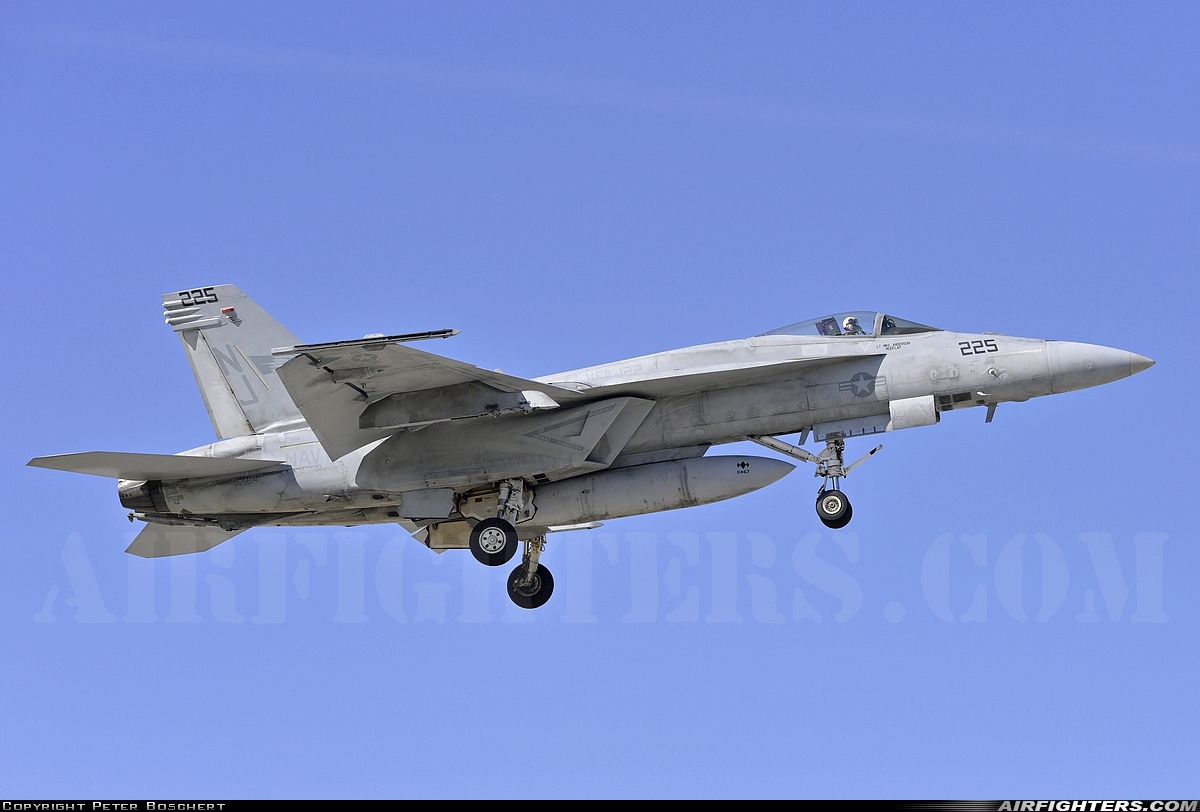 USA - Navy Boeing F/A-18E Super Hornet 165874 at Lemoore - NAS / Reeves Field (NLC), USA