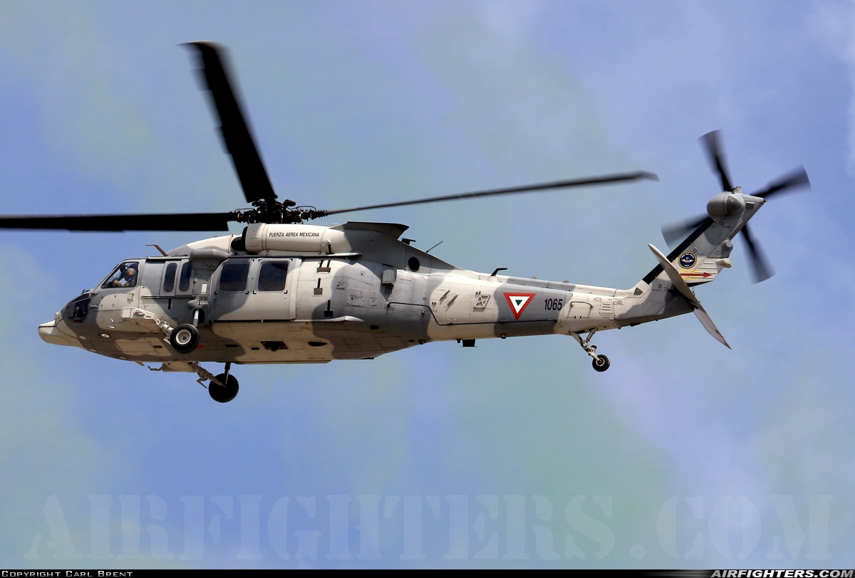Mexico - Air Force Sikorsky UH-60M Black Hawk (S-70A) 1065 at Santa Lucia (NLU / MMSM), Mexico