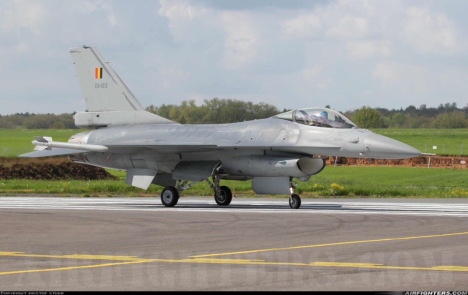 Belgium - Air Force General Dynamics F-16AM Fighting Falcon FA-123 at Florennes (EBFS), Belgium