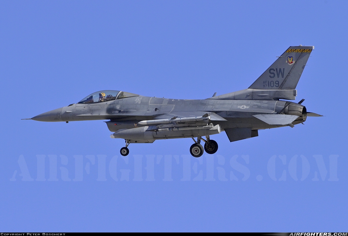 USA - Air Force General Dynamics F-16C Fighting Falcon 97-0109 at Las Vegas - Nellis AFB (LSV / KLSV), USA