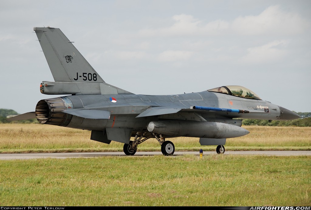 Netherlands - Air Force General Dynamics F-16AM Fighting Falcon J-508 at Landivisiau (LDV / LFRJ), France