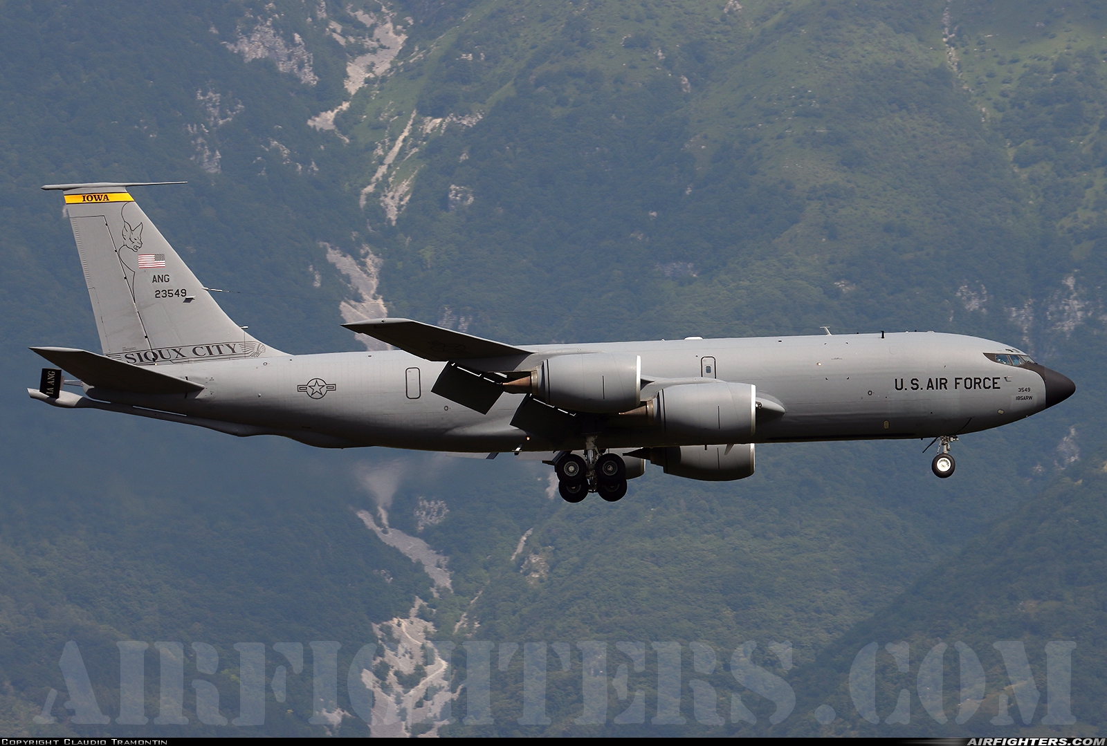 USA - Air Force Boeing KC-135R Stratotanker (717-148) 62-3549 at Aviano (- Pagliano e Gori) (AVB / LIPA), Italy
