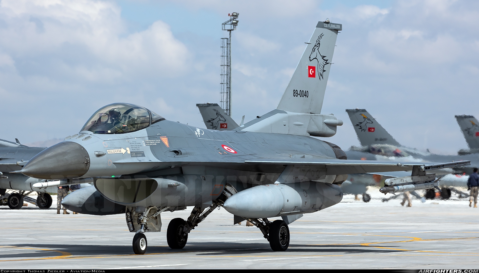 Türkiye - Air Force General Dynamics F-16C Fighting Falcon 89-0040 at Konya (KYA / LTAN), Türkiye