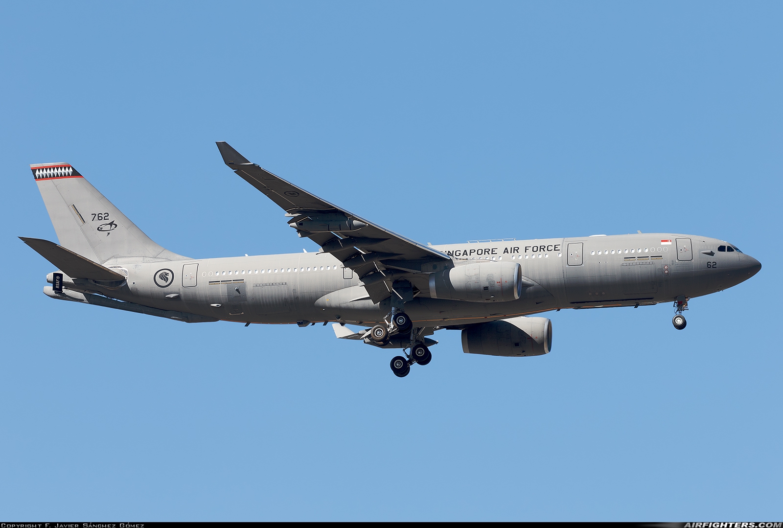 Singapore - Air Force Airbus A330-243MRTT 762 at Madrid - Barajas (MAD / LEMD), Spain