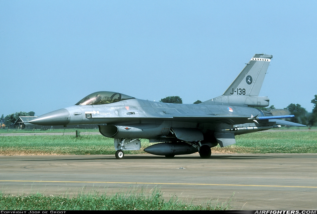 Netherlands - Air Force General Dynamics F-16A Fighting Falcon J-138 at Leeuwarden (LWR / EHLW), Netherlands