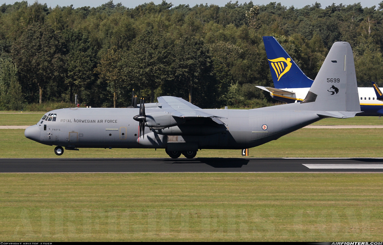 Norway - Air Force Lockheed Martin C-130J-30 Hercules (L-382) 5699 at Eindhoven (- Welschap) (EIN / EHEH), Netherlands