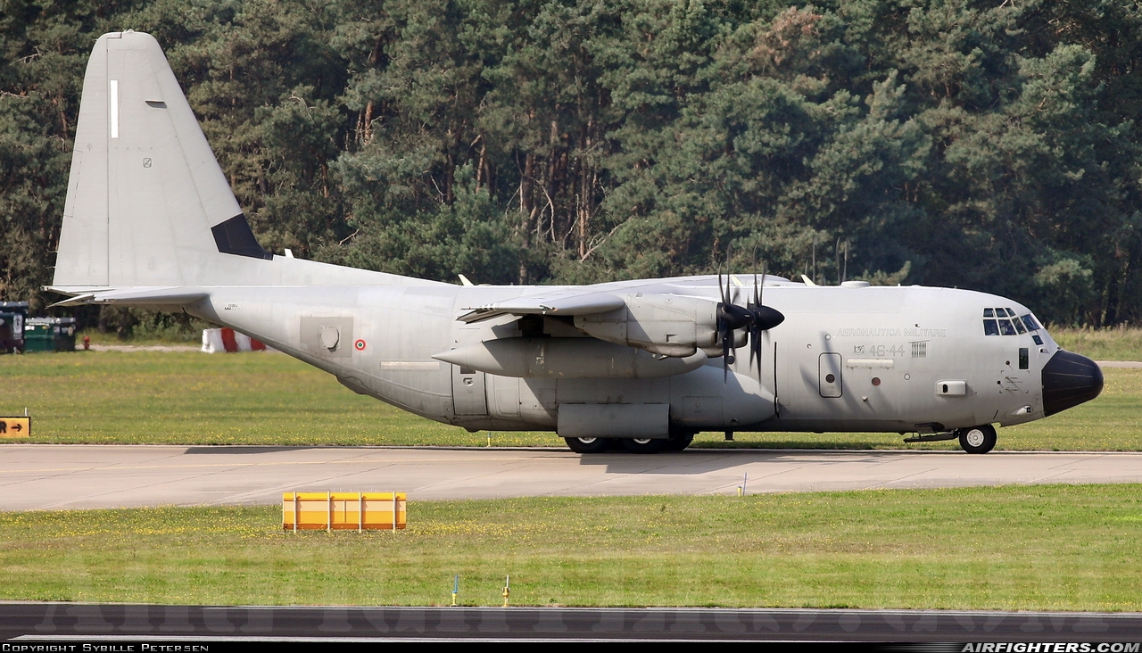 Italy - Air Force Lockheed Martin C-130J Hercules (L-382) MM62179 at Eindhoven (- Welschap) (EIN / EHEH), Netherlands