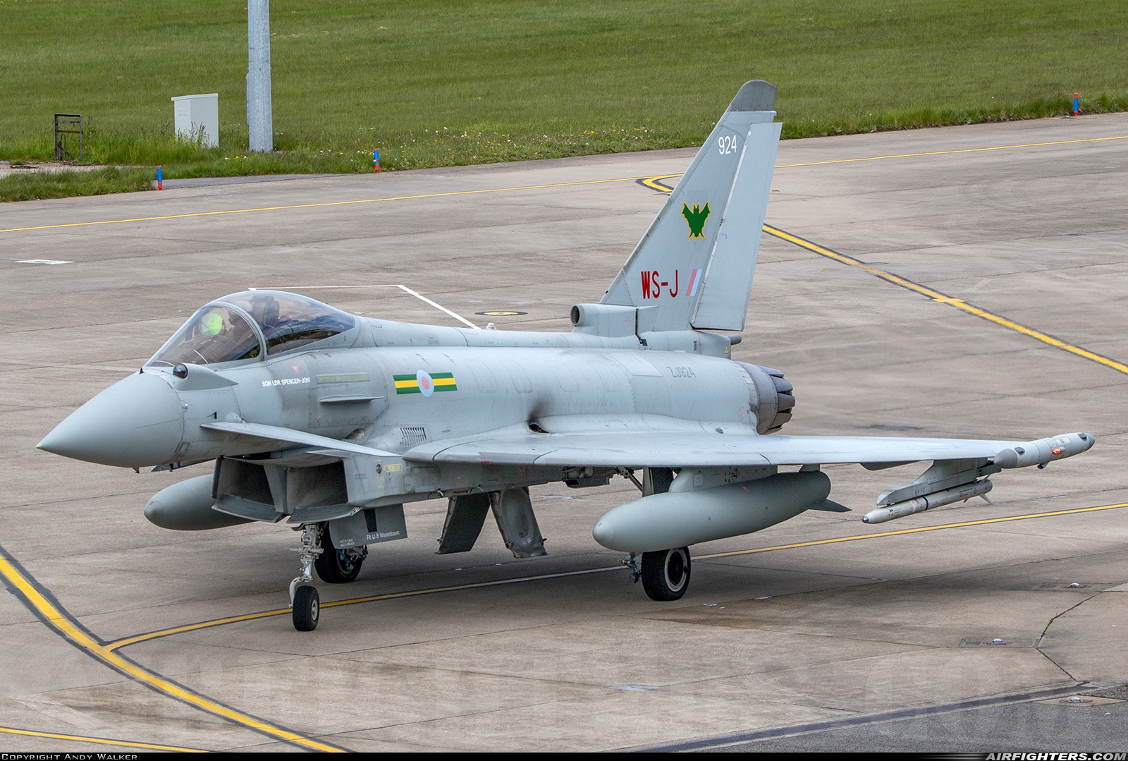 UK - Air Force Eurofighter Typhoon FGR4 ZJ924 at Lossiemouth (LMO / EGQS), UK