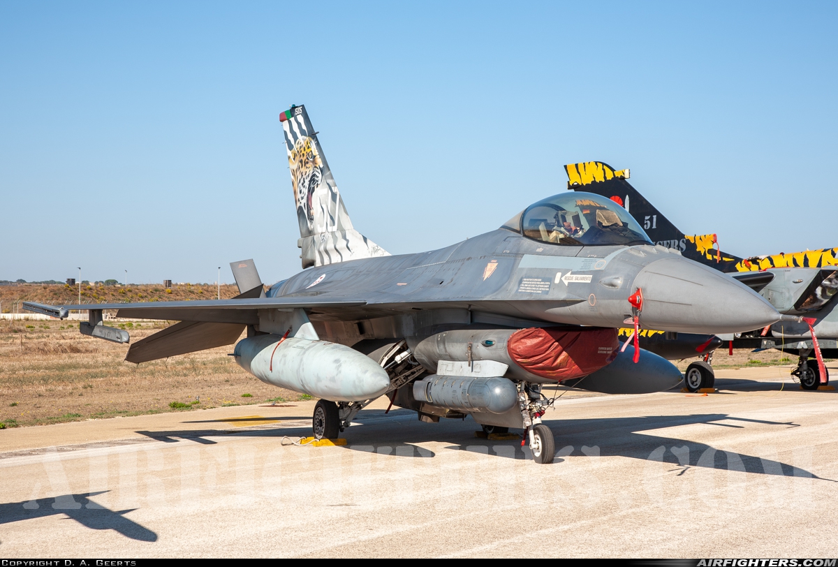 Portugal - Air Force General Dynamics F-16AM Fighting Falcon 15105 at Gioia del Colle-Bari (LIBV), Italy
