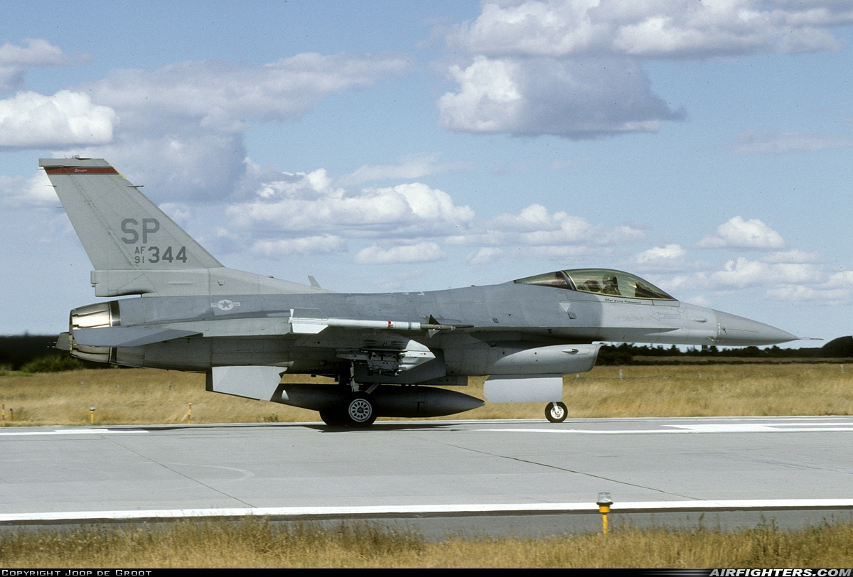 USA - Air Force General Dynamics F-16C Fighting Falcon 91-0344 at Karup (KRP / EKKA), Denmark