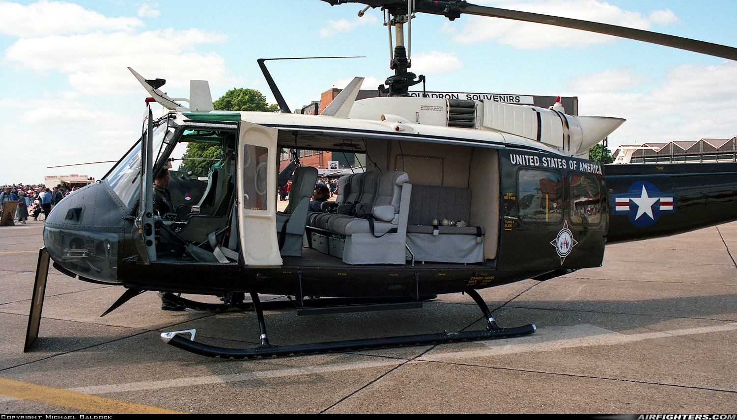 USA - Army Bell UH-1H Iroquois (205) 69-15605 at Mildenhall (MHZ / GXH / EGUN), UK