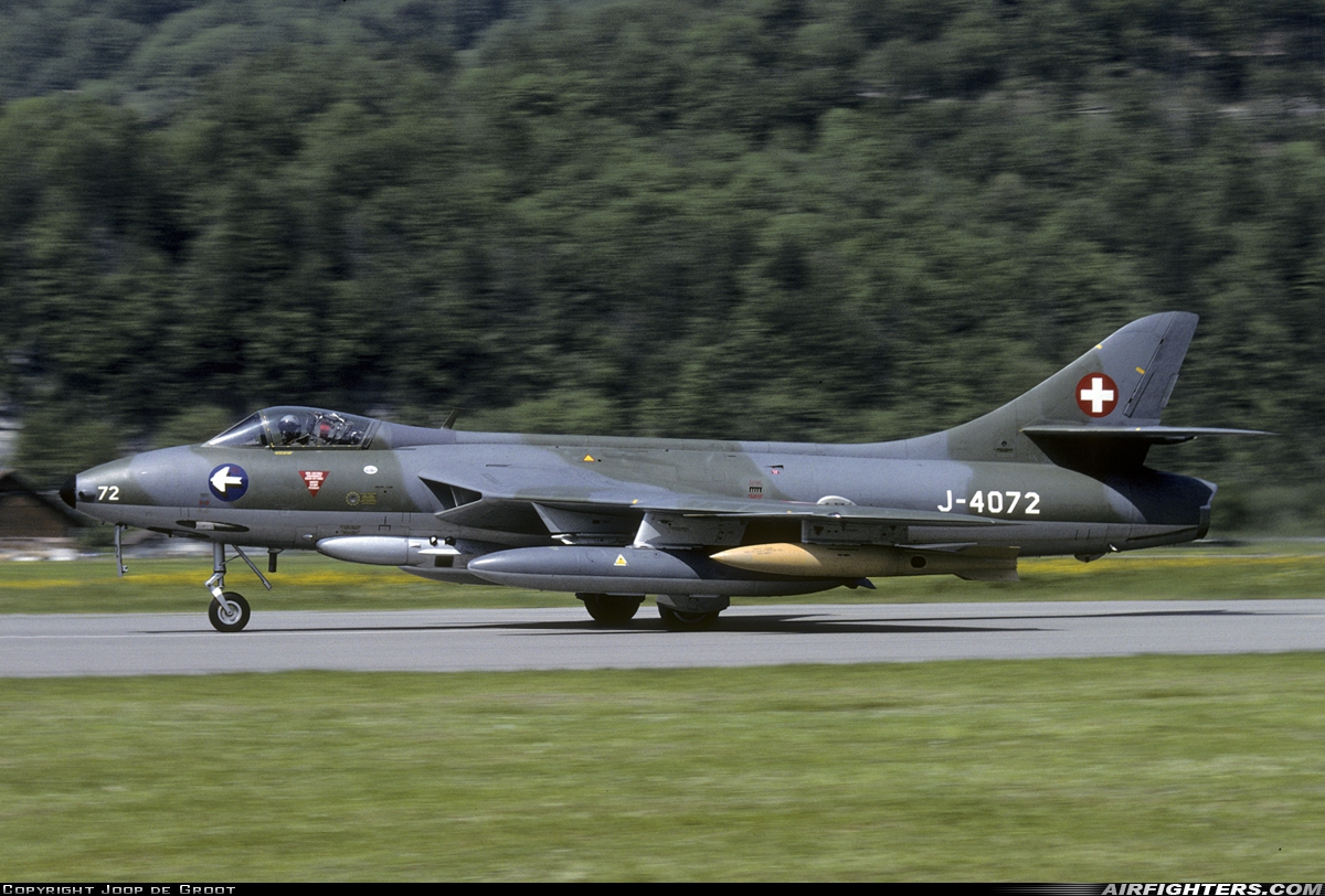 Switzerland - Air Force Hawker Hunter F58 J-4072 at Meiringen (LSMM), Switzerland