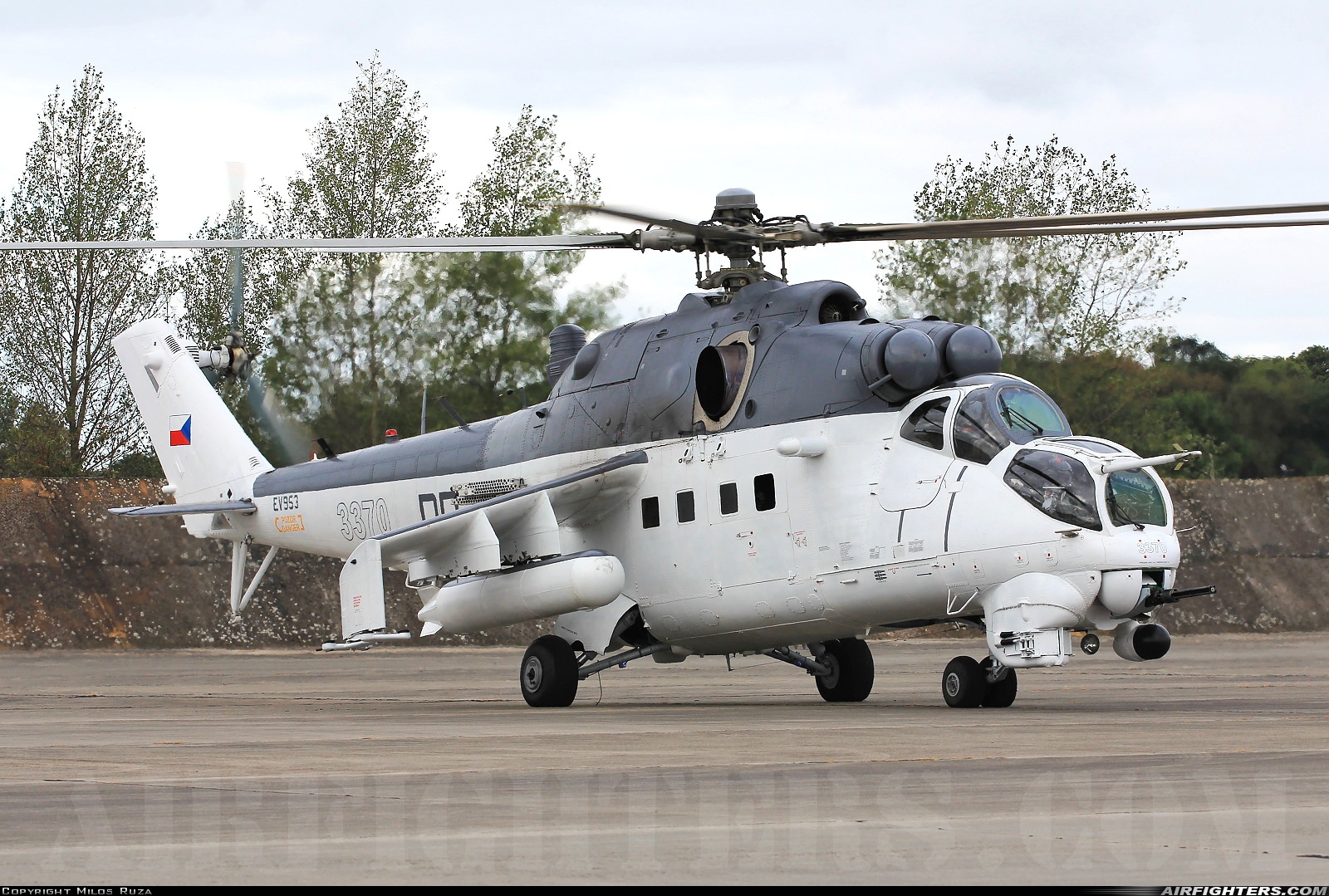 Czech Republic - Air Force Mil Mi-35 (Mi-24V) 3370 at Hradec Kralove (LKHK), Czech Republic
