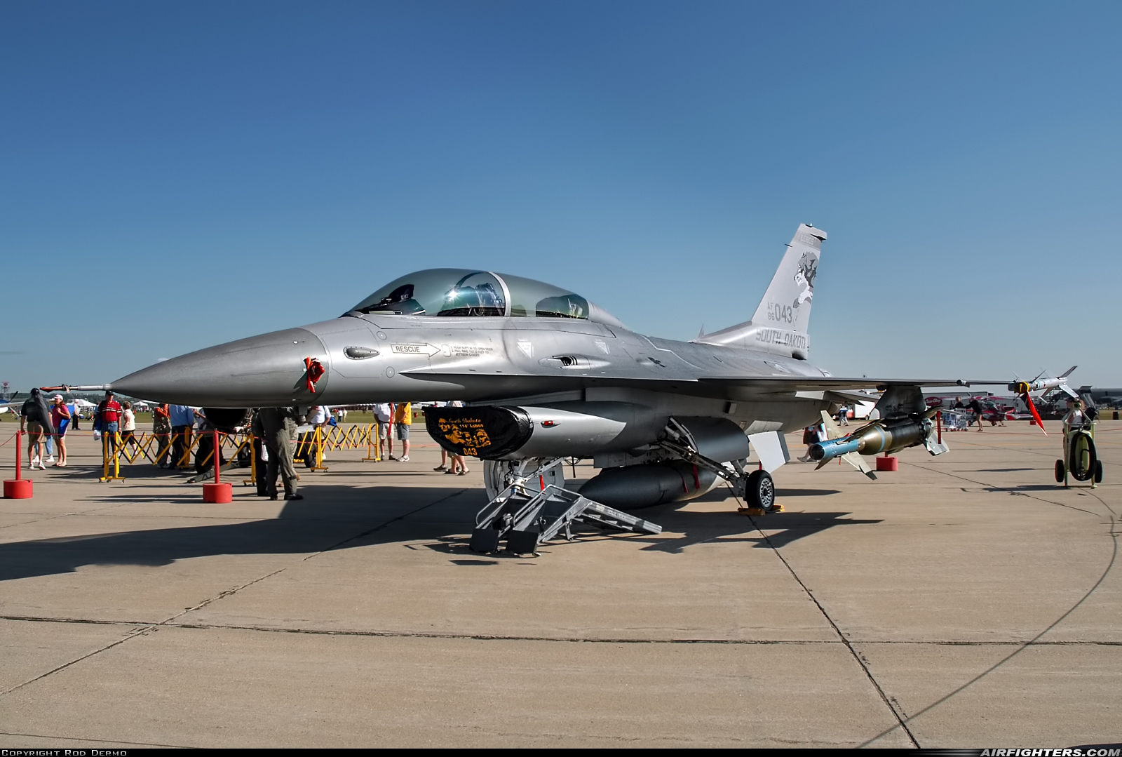 USA - Air Force General Dynamics F-16D Fighting Falcon 86-0043 at Sioux Falls - Joe Foss Field (KFSD / FSD), USA