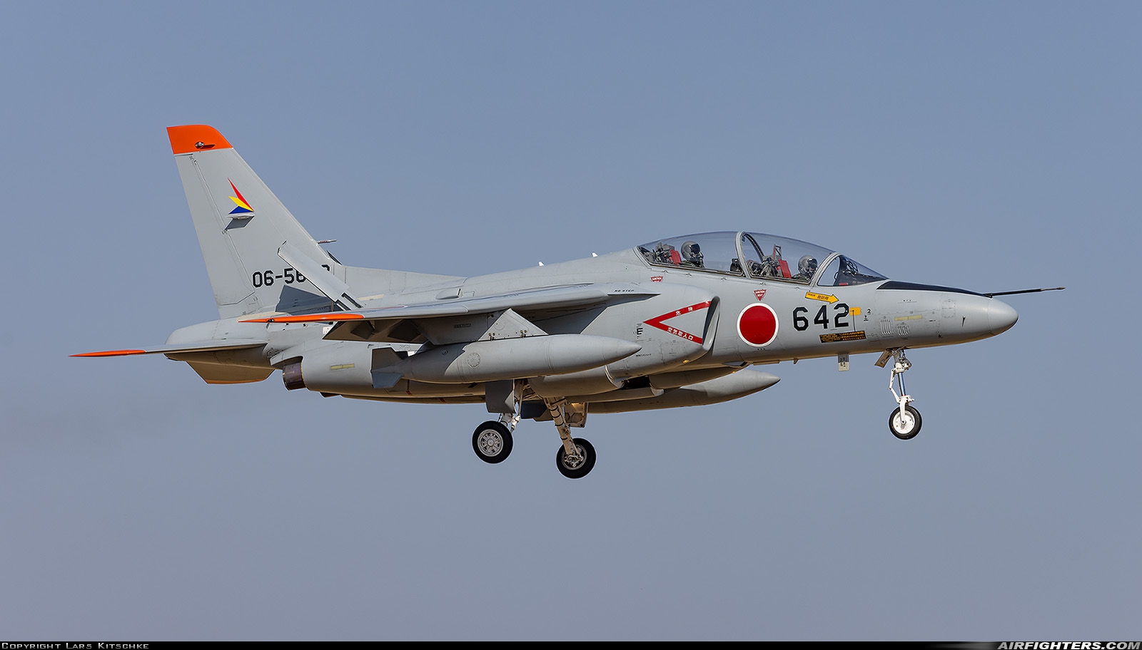 Japan - Air Force Kawasaki T-4 06-5642 at Iruma (RJTJ), Japan