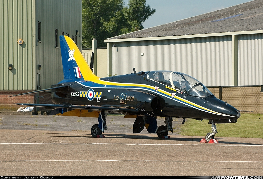 UK - Air Force British Aerospace Hawk T.1A XX285 at Biggin Hill (BQH / EGKB), UK