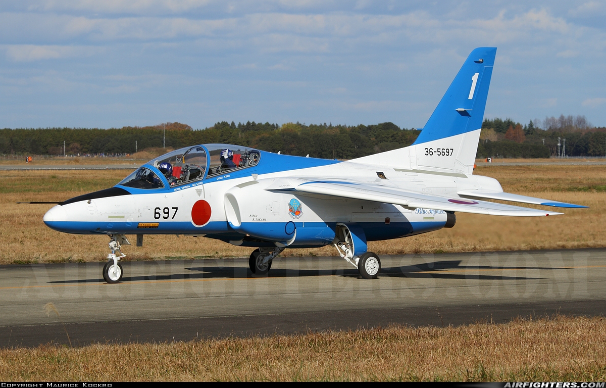Japan - Air Force Kawasaki T-4 36-5697 at Hyakuri (RJAH), Japan