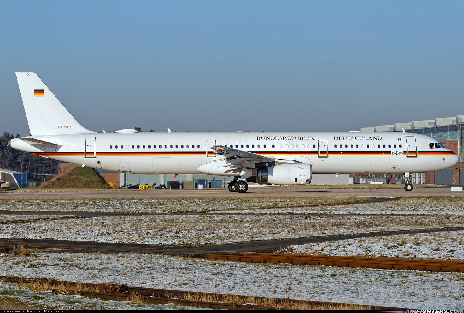 Germany - Air Force Airbus A321-231 15+04 at Wunstorf (ETNW), Germany