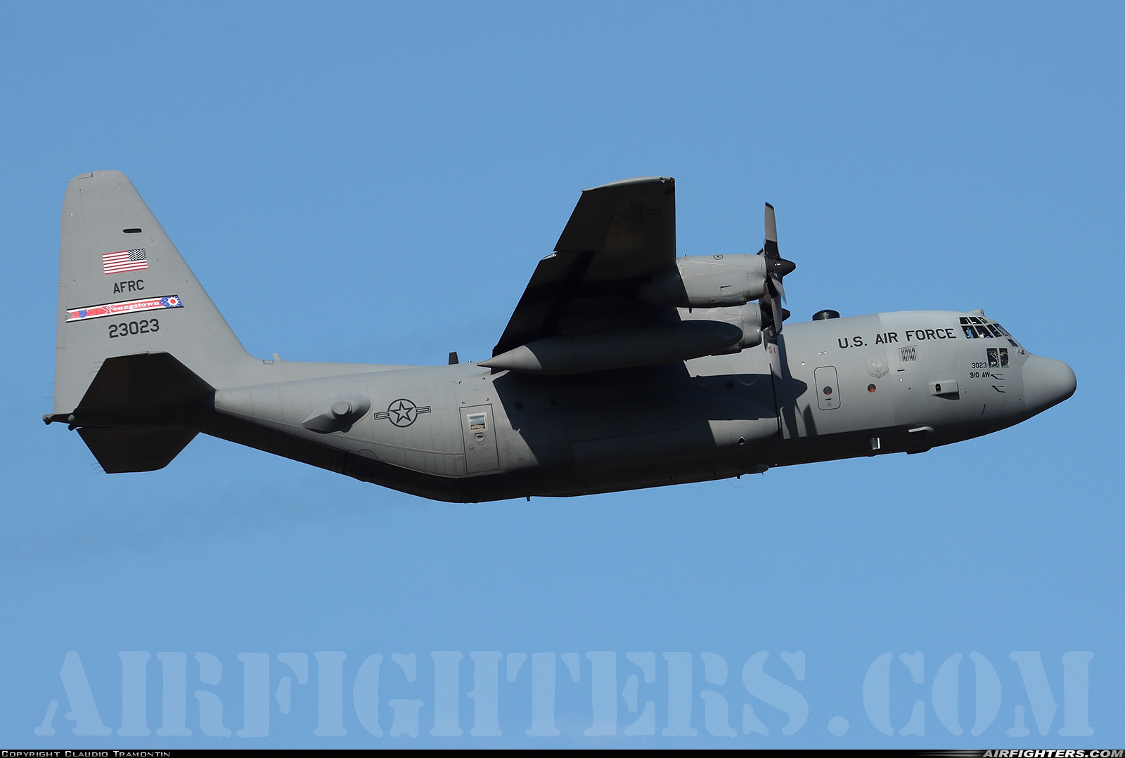 USA - Air Force Lockheed C-130H Hercules (L-382) 92-3023 at Aviano (- Pagliano e Gori) (AVB / LIPA), Italy