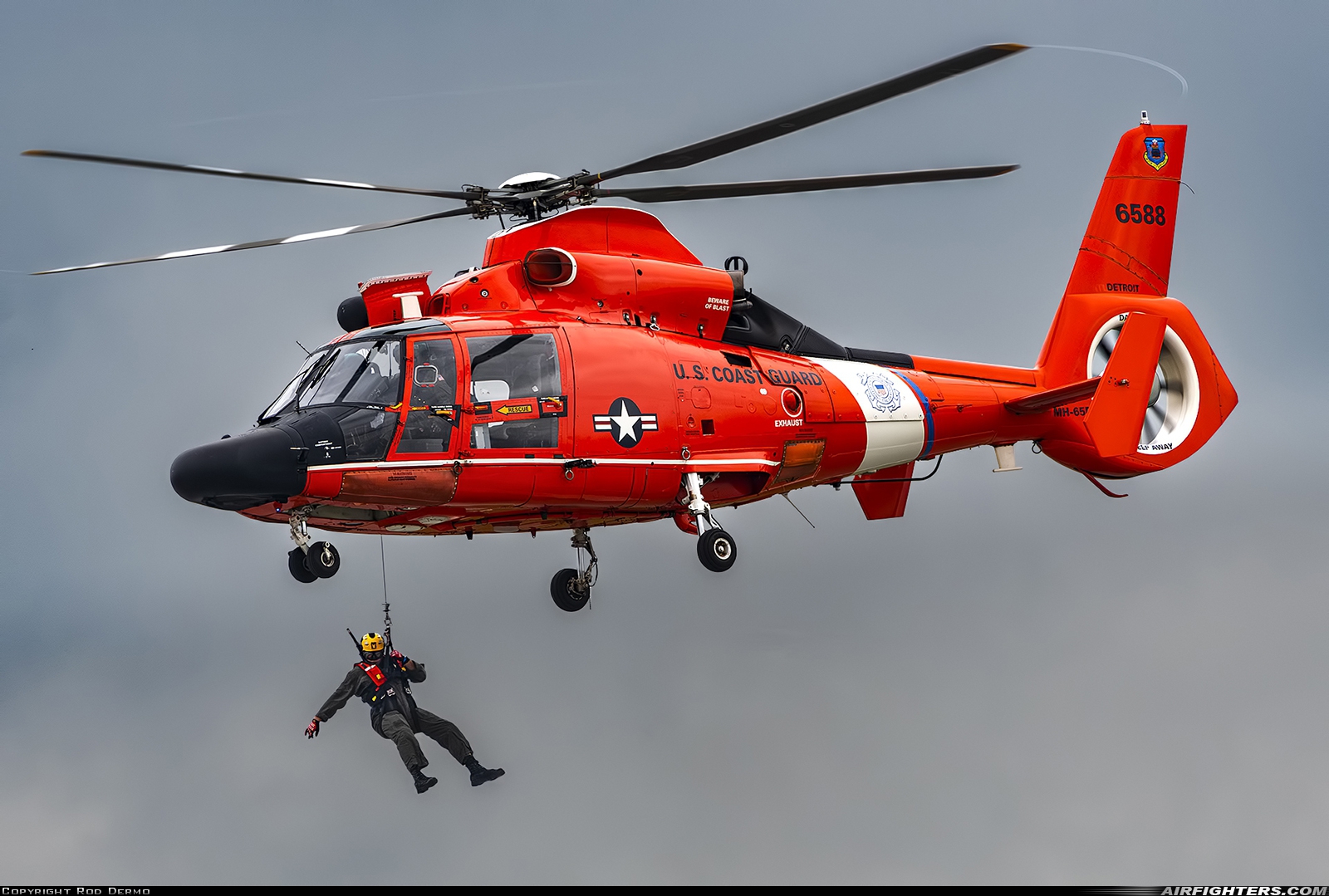 USA - Coast Guard Aerospatiale HH-65C Dolphin (SA-366G-1) 6588 at London (YXU / CYXU), Canada