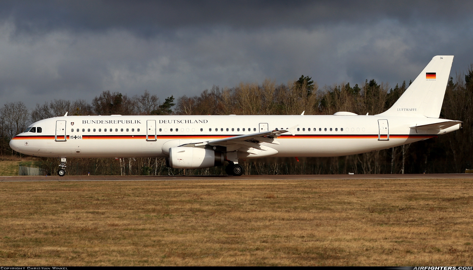 Germany - Air Force Airbus A321-231 15+04 at Hanover (- Langenhagen) (HAJ / EDDV), Germany