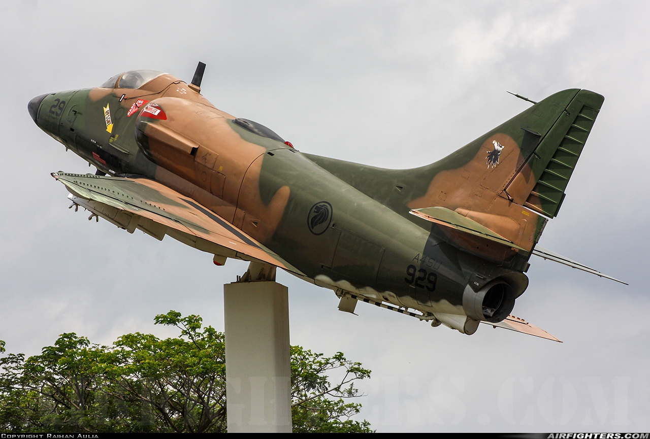 Singapore - Air Force Douglas A-4SU Skyhawk 929 at Paya Lebar (QPG/WSAP), Singapore