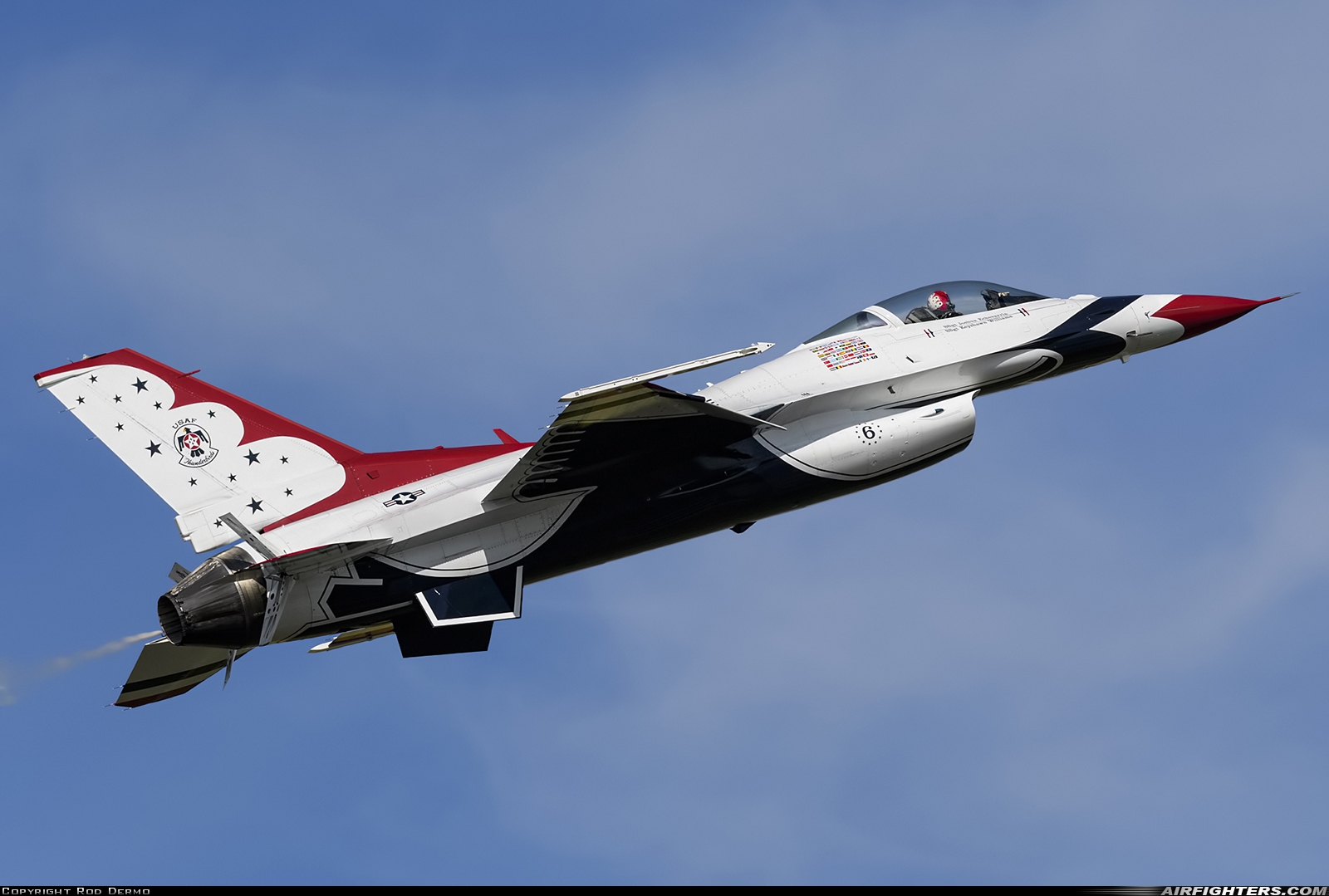USA - Air Force General Dynamics F-16C Fighting Falcon 92-3896 at London (YXU / CYXU), Canada