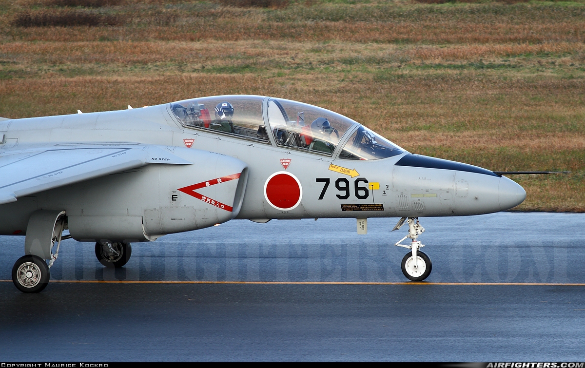 Japan - Air Force Kawasaki T-4 16-5796 at Iruma (RJTJ), Japan