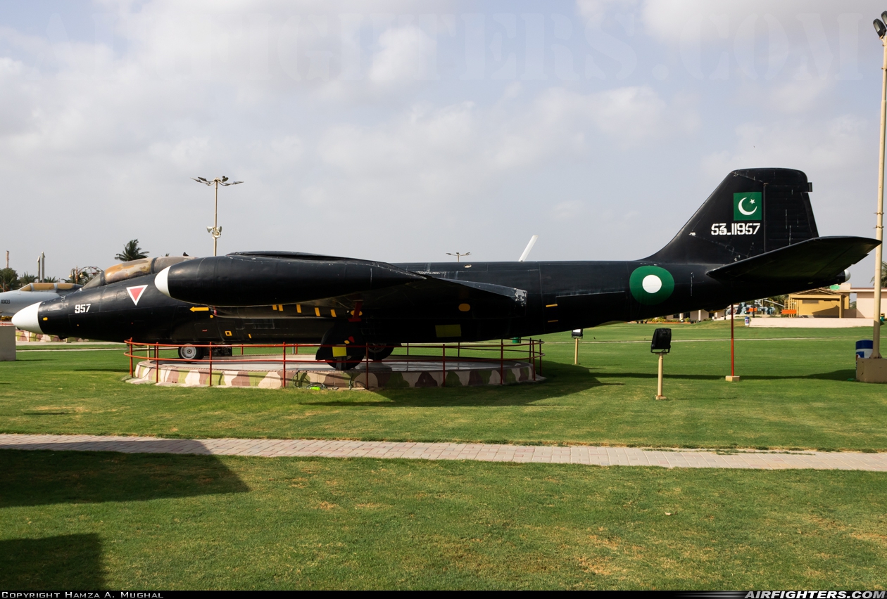 Pakistan - Air Force Martin B-57B Canberra 53-3957 at Karachi - Faisal AB (OPSF), Pakistan