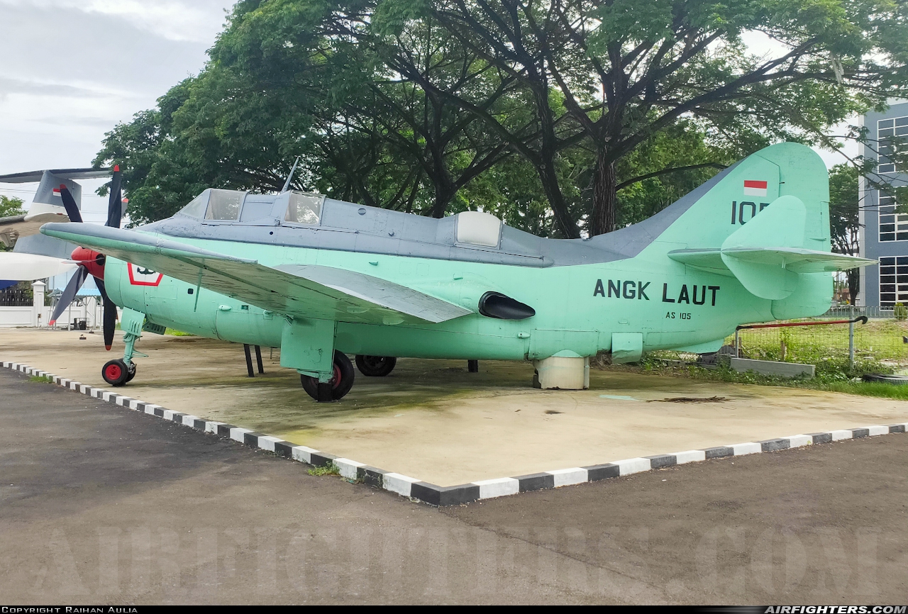 Indonesia - Navy Fairey Gannet AS4 AS-105 at Off-Airport - Surabaya, Indonesia